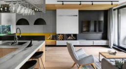 połączenie betonu, zieleni i nowoczesnego designu w domu w pobliżu warszawy
