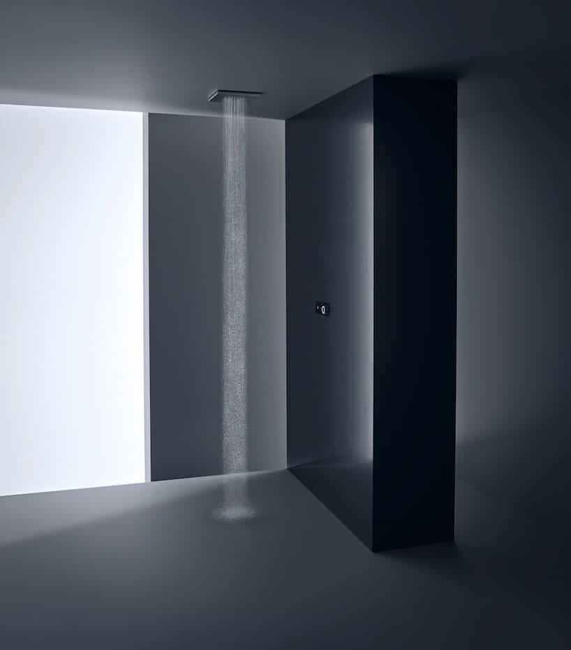 ekskluzywny zestaw prysznicowy montowany w suficie w czarno szarej łązience