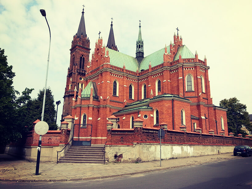 piękny stary kościół w Łodzi